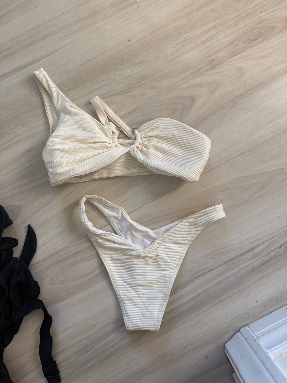 Cream Ribbed Twist-Front Bikini Set